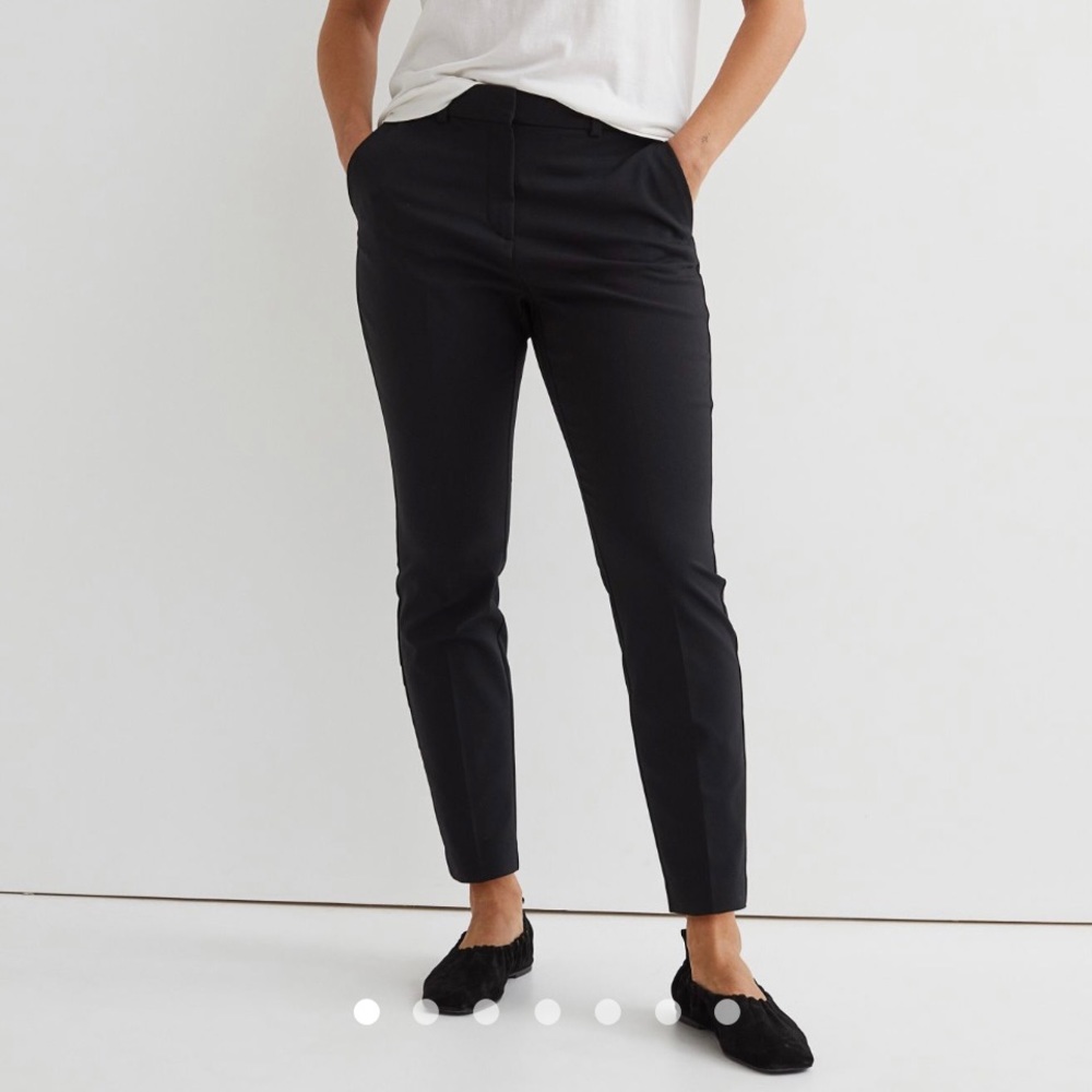 H&M Black slacks with elastic waist. NWT
